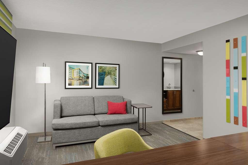 Hampton Inn & Suites Orlando North Altamonte Springs Quarto foto